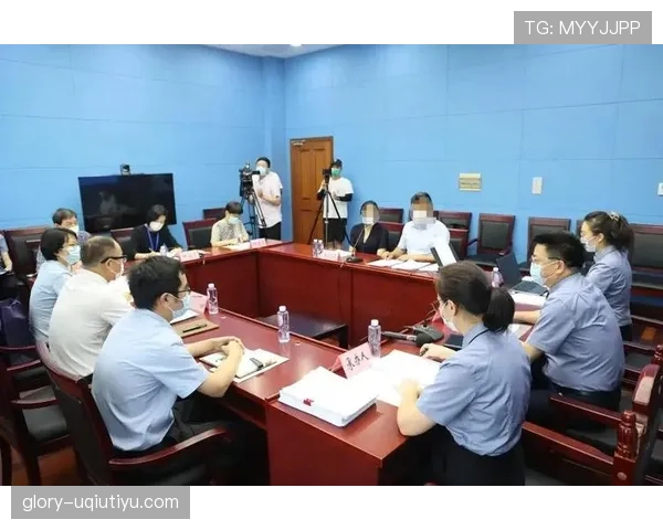 篮球规则中关于起跳接触判罚的界定标准与裁判执行尺度